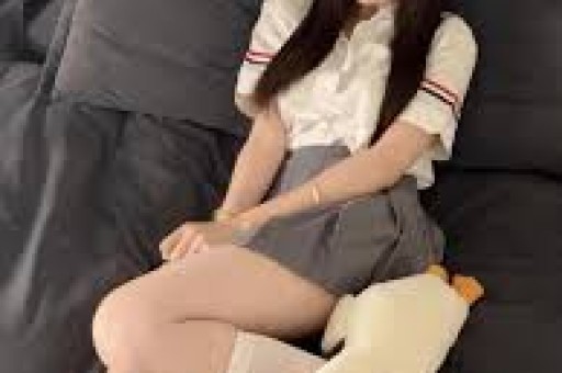 “京圈恶少”王烁：睡遍娱乐圈女星殴打继母王艳枪指刘涛老公