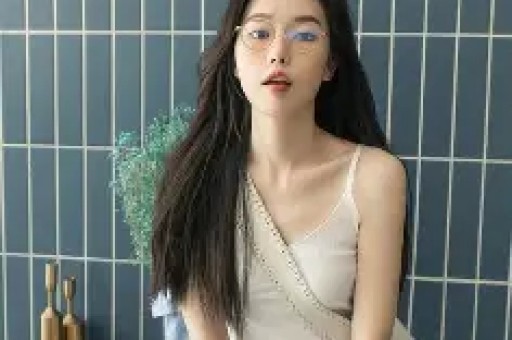 又谈了？昔日女顶流新恋情曝光！